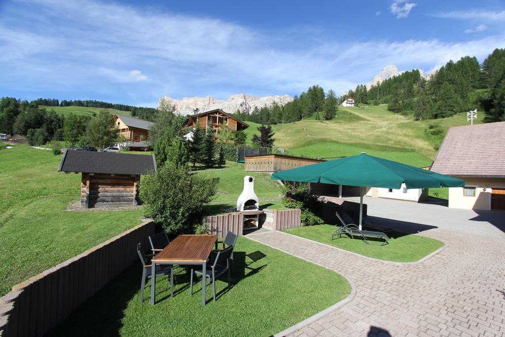 Taela Apartments Сан-Кассиано Экстерьер фото