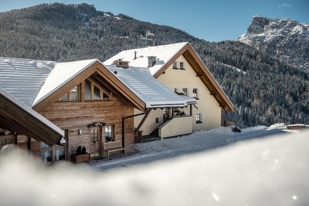 Taela Apartments Сан-Кассиано Экстерьер фото